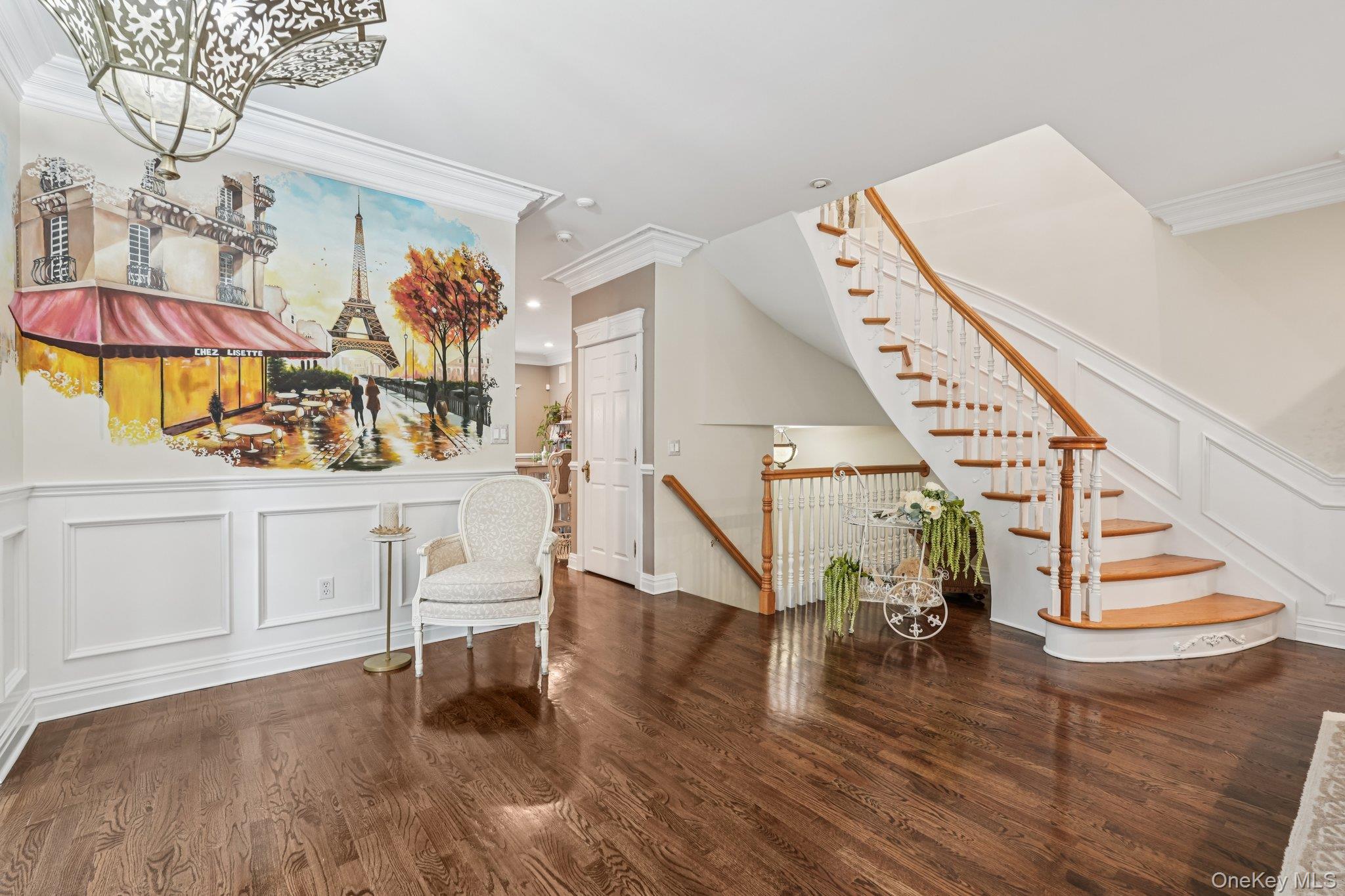 95 Alexander Court, Nanuet, NY 10954