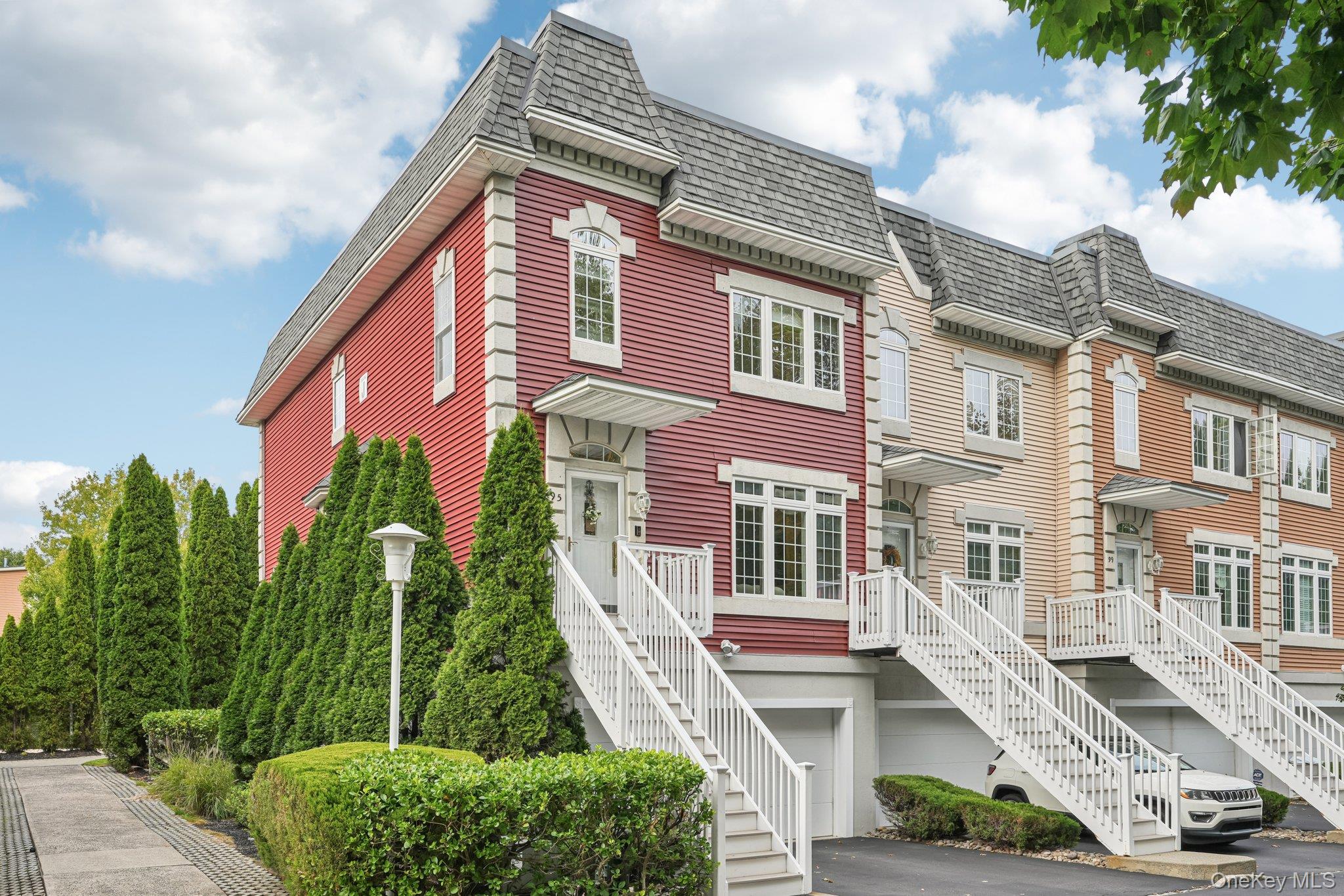 95 Alexander Court, Nanuet, NY 10954