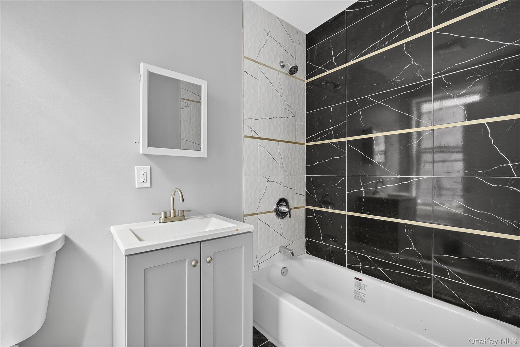 12 Liberty Street, Newburgh, NY 12550