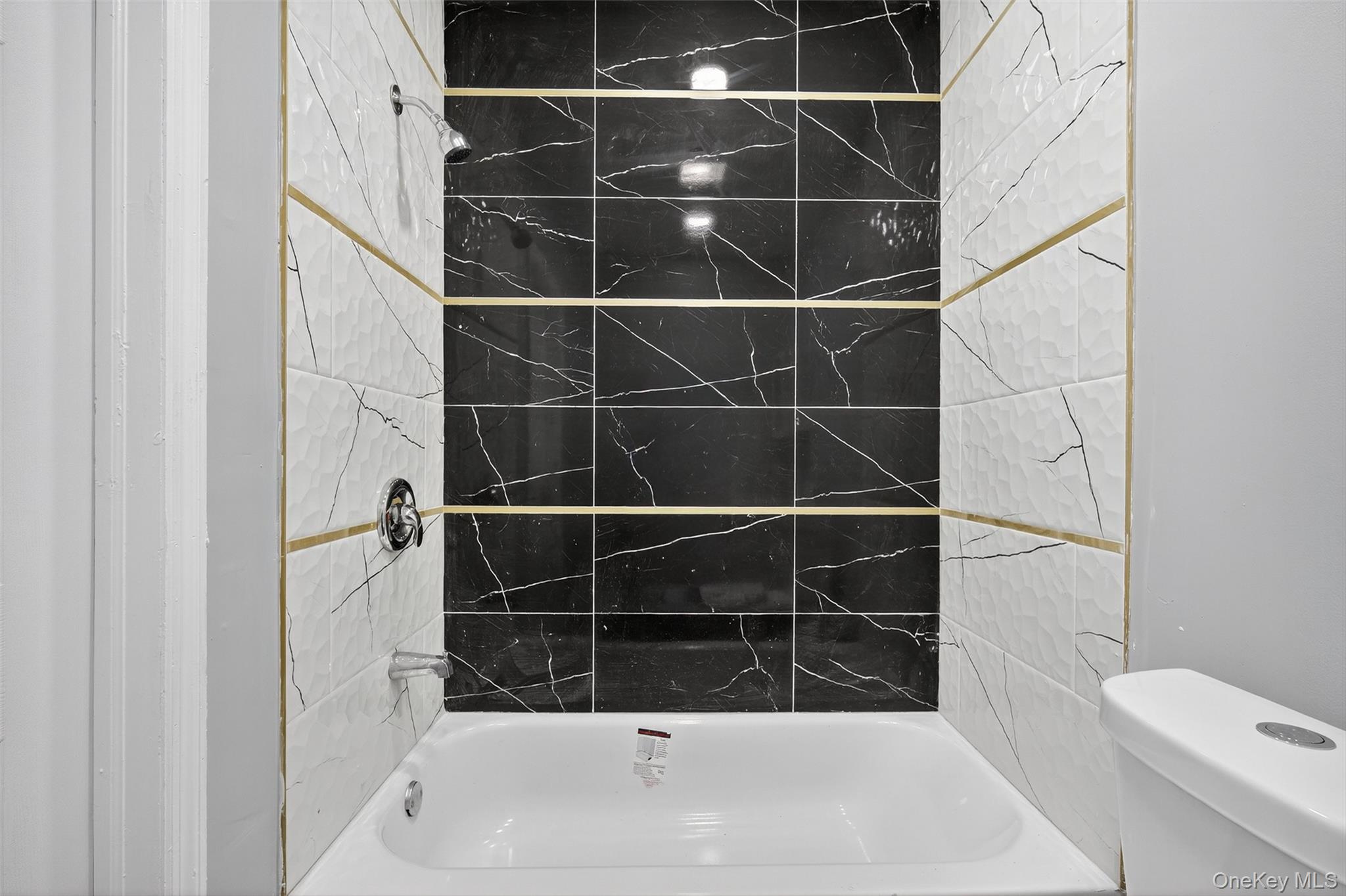 12 Liberty Street, Newburgh, NY 12550