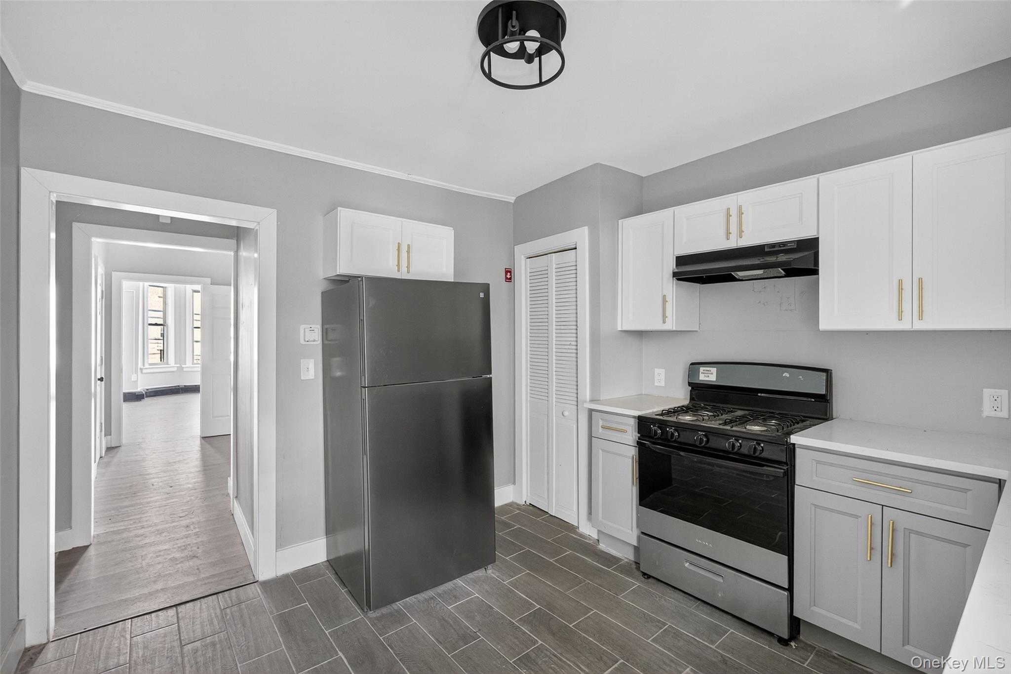 12 Liberty Street, Newburgh, NY 12550