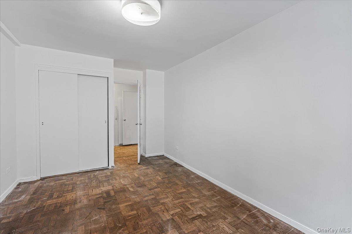 310 E 70th Street # 1M, New York (Manhattan), NY 10021