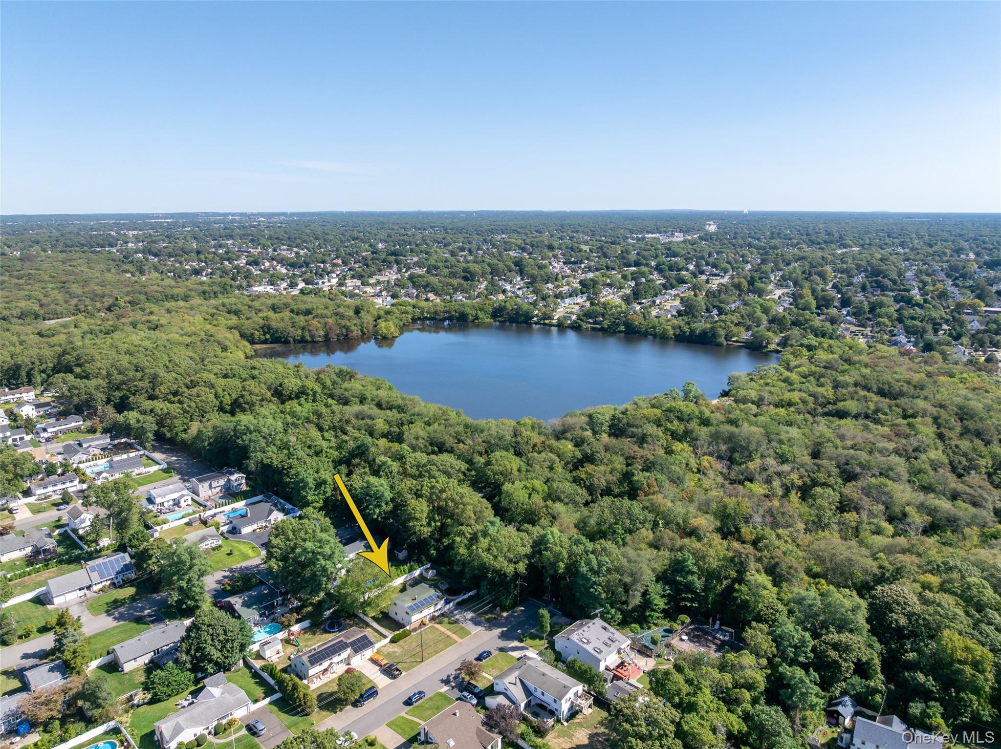 461 Ann Street, Babylon, NY 11702