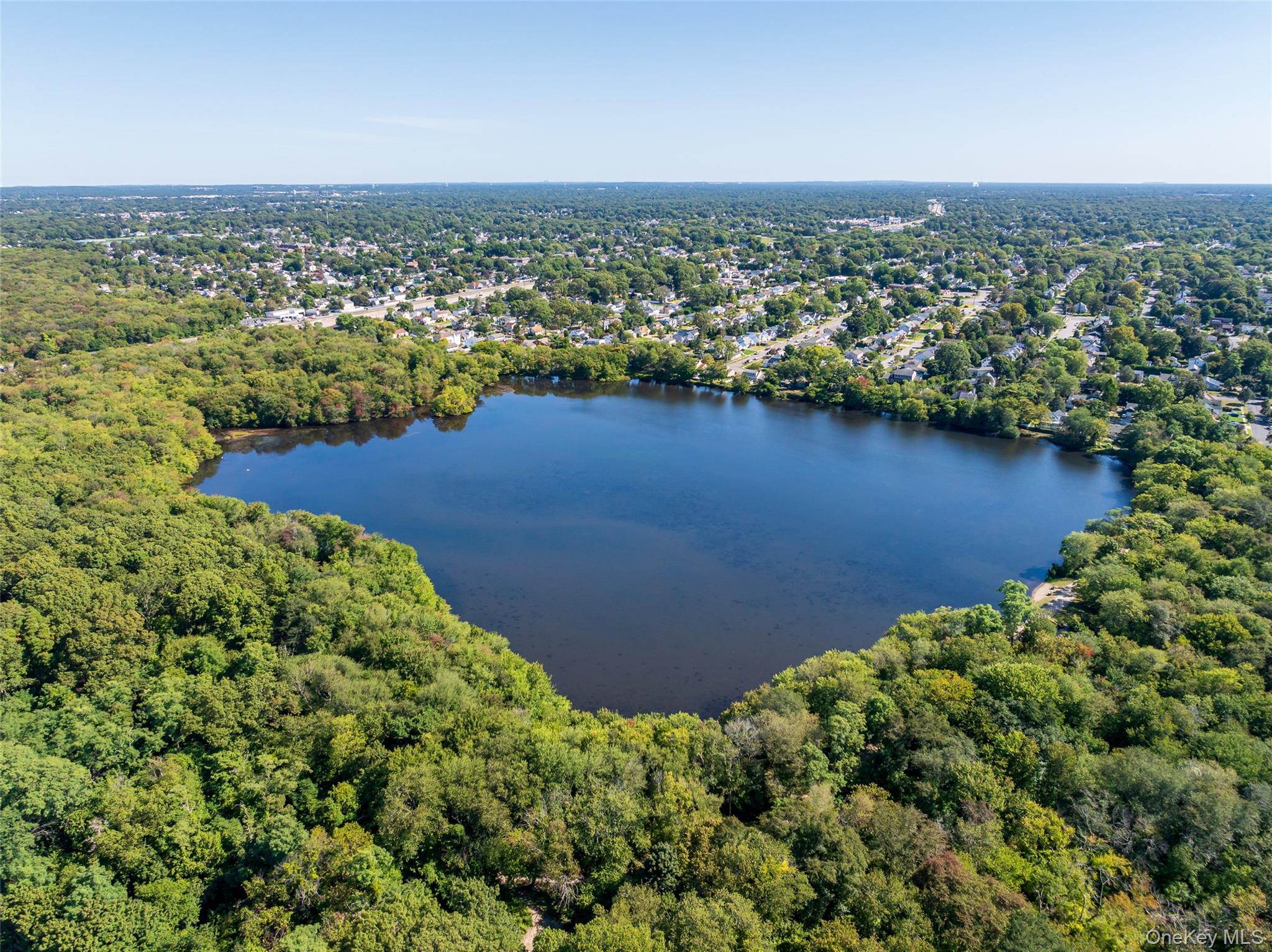 461 Ann Street, Babylon, NY 11702