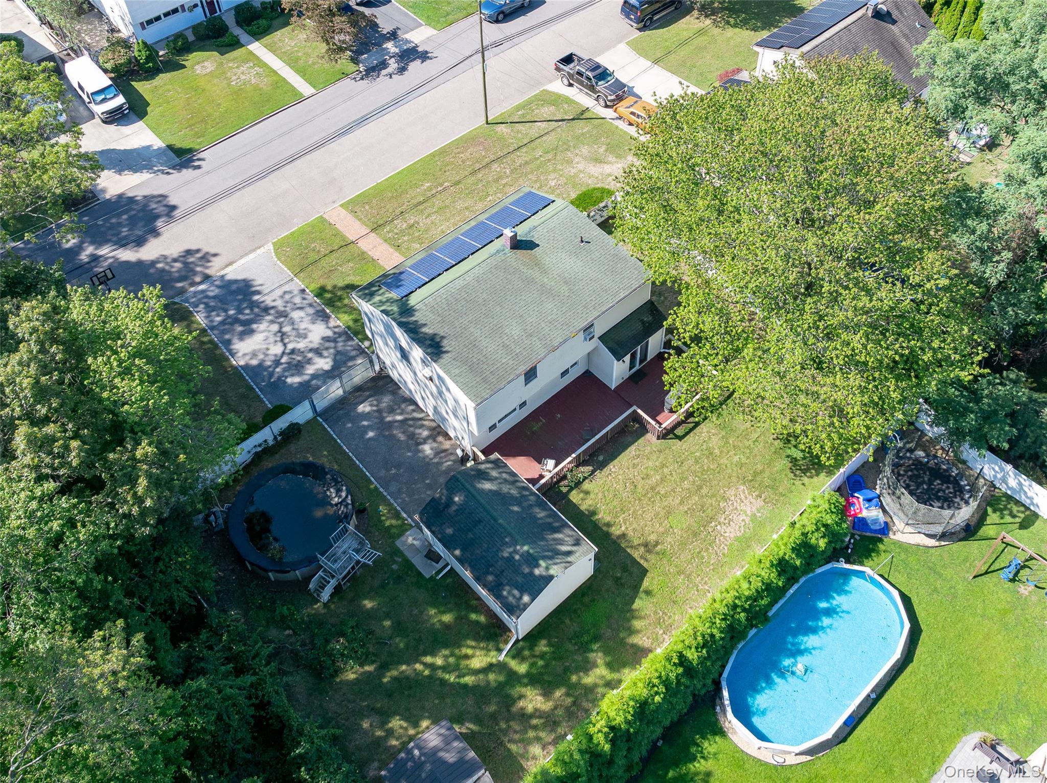 461 Ann Street, Babylon, NY 11702