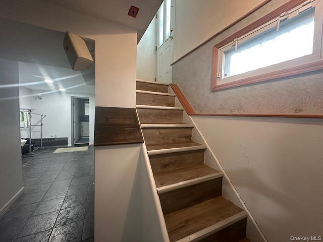 35-20 Utopia Parkway, Flushing, NY 11358