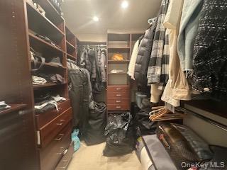 35-20 Utopia Parkway, Flushing, NY 11358