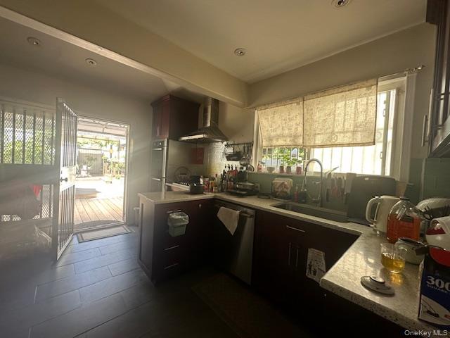 35-20 Utopia Parkway, Flushing, NY 11358