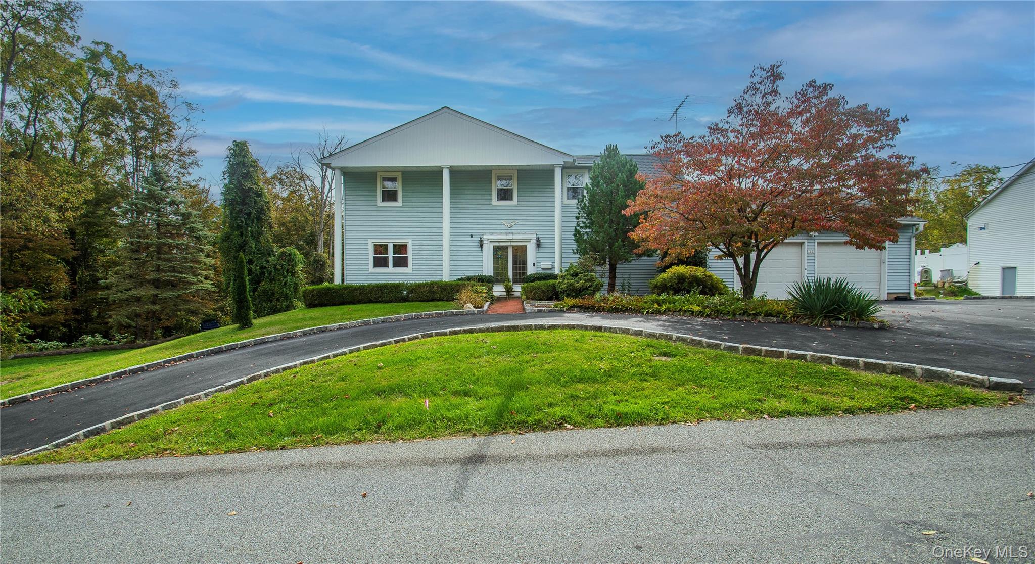 22 The Drive, Westtown, NY 10998