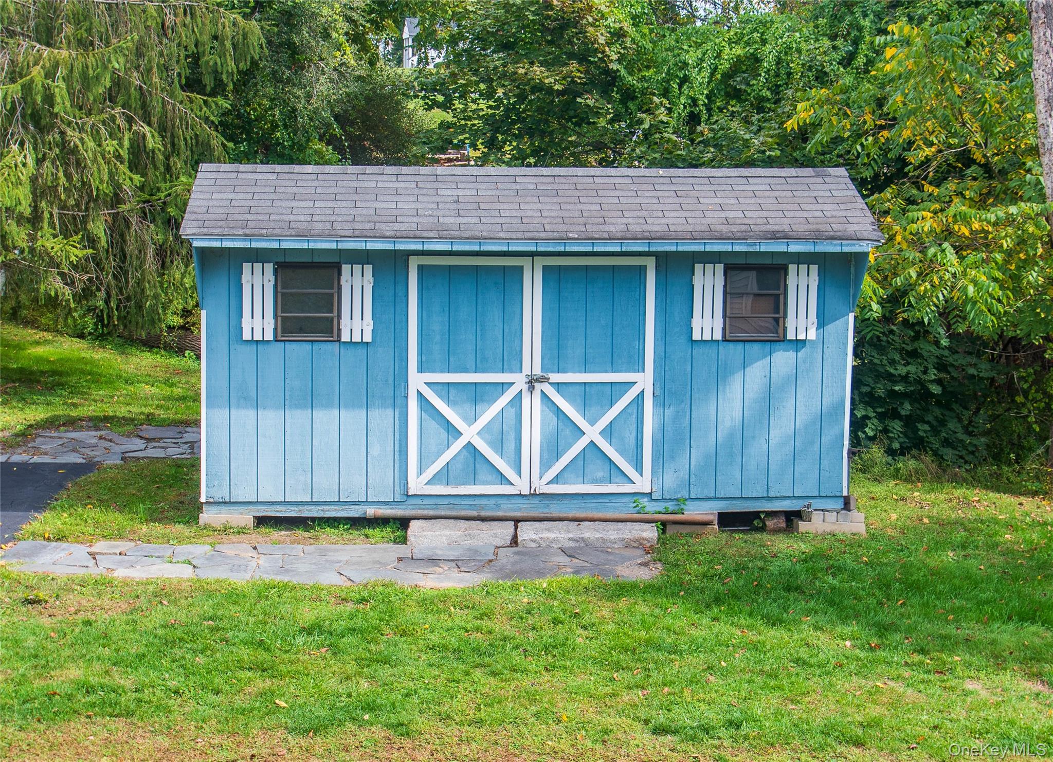 22 The Drive, Westtown, NY 10998