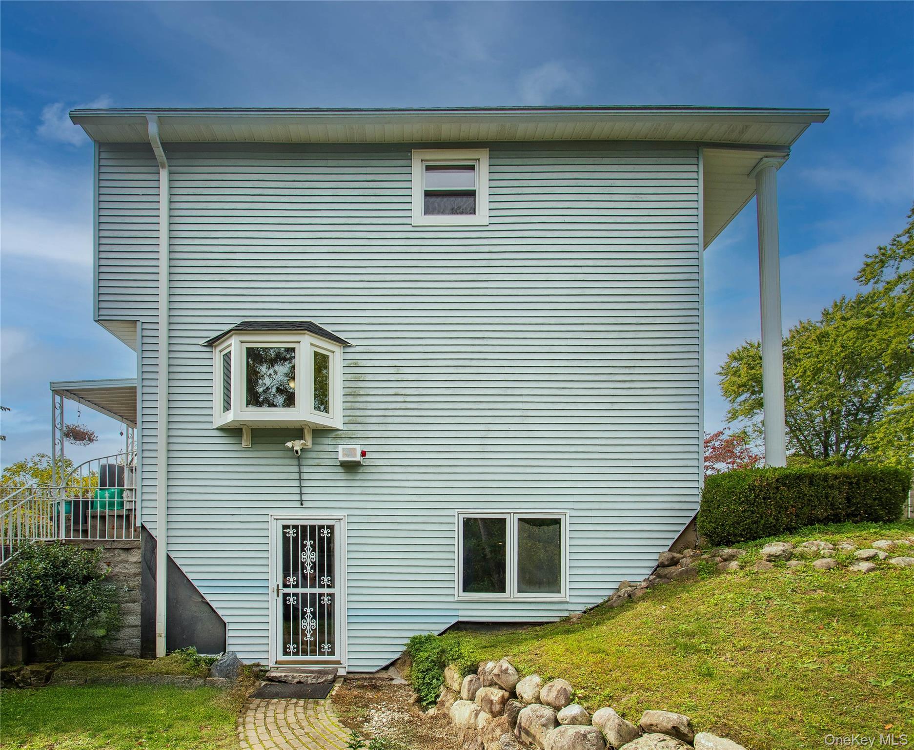 22 The Drive, Westtown, NY 10998