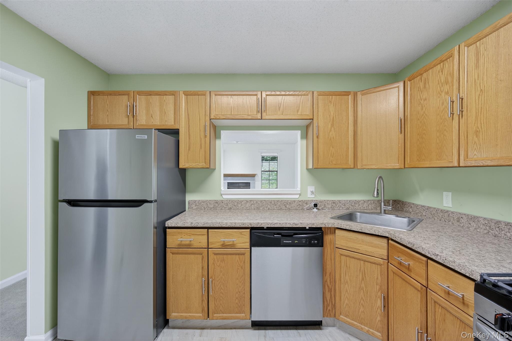 97 Jonathan Drive, Mahopac, NY 10541