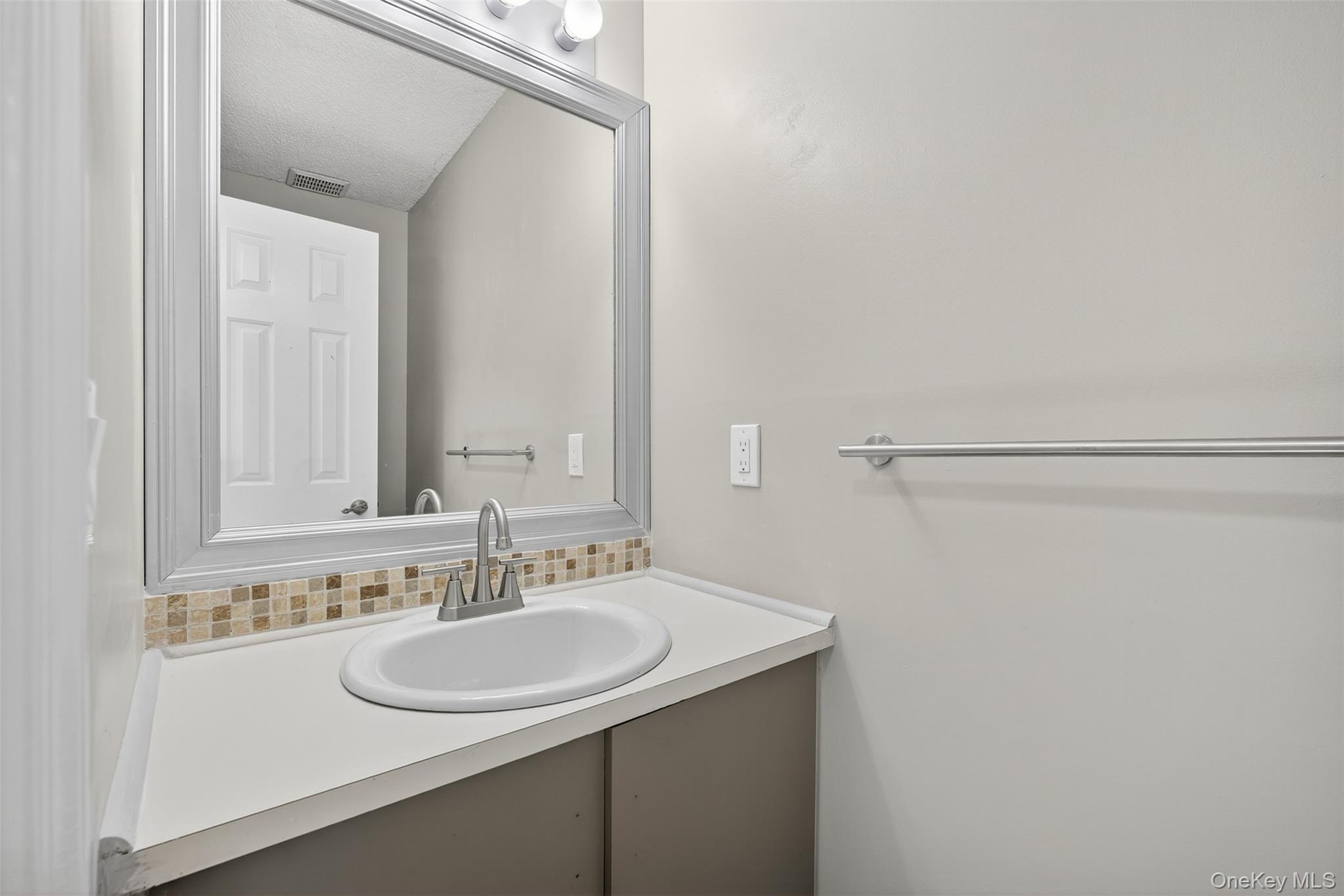 97 Jonathan Drive, Mahopac, NY 10541