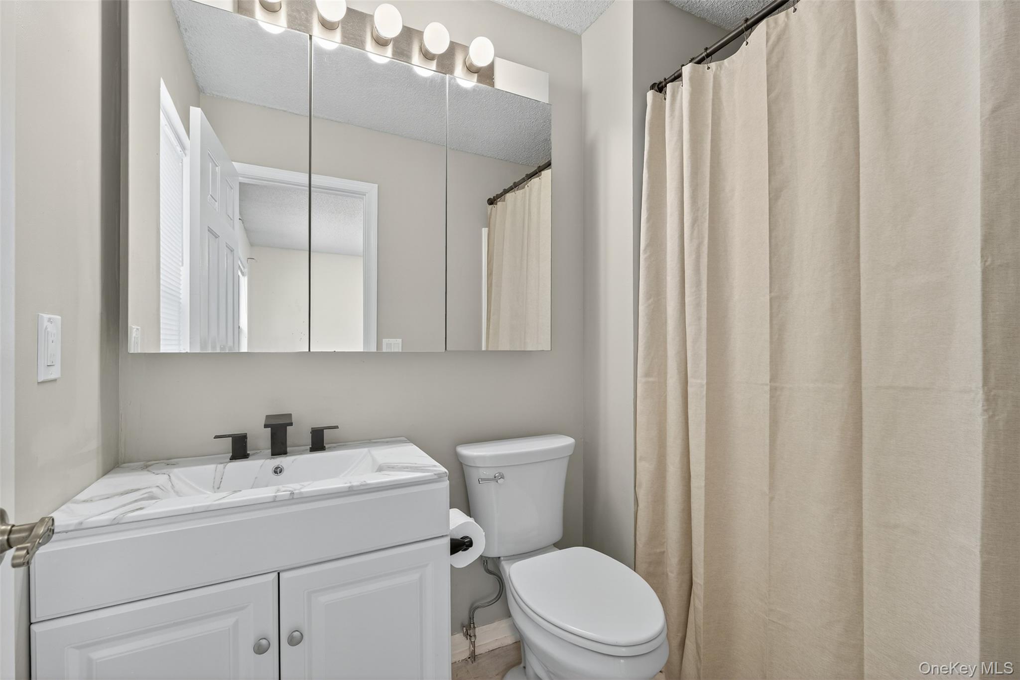 97 Jonathan Drive, Mahopac, NY 10541