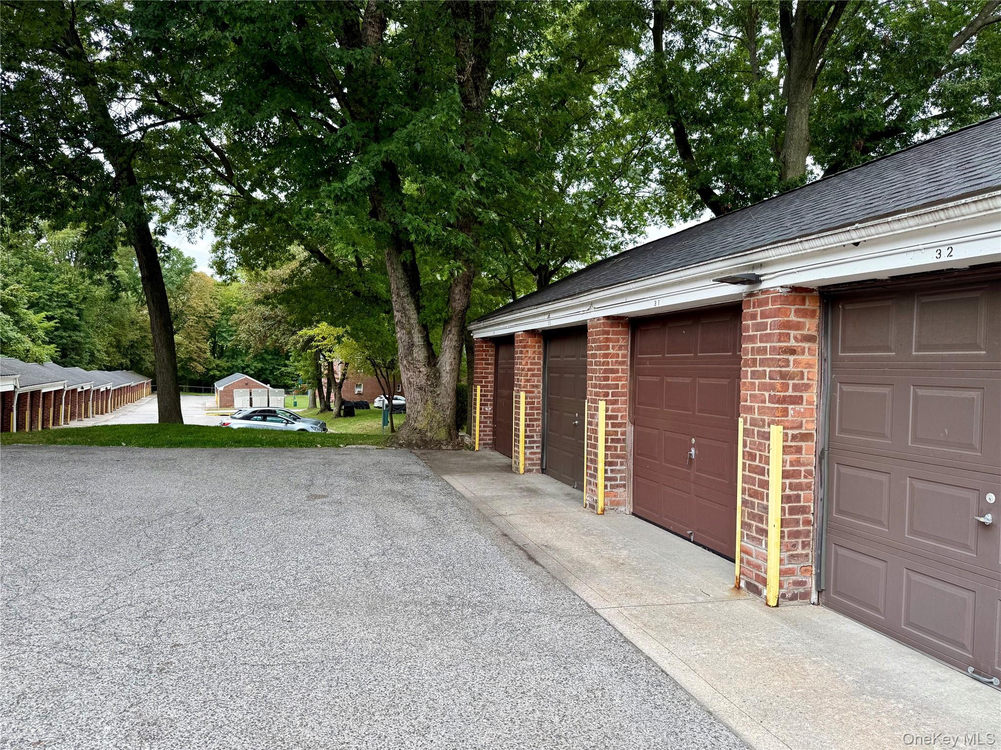 560 Tuckahoe Road # 1B, Yonkers, NY 10710