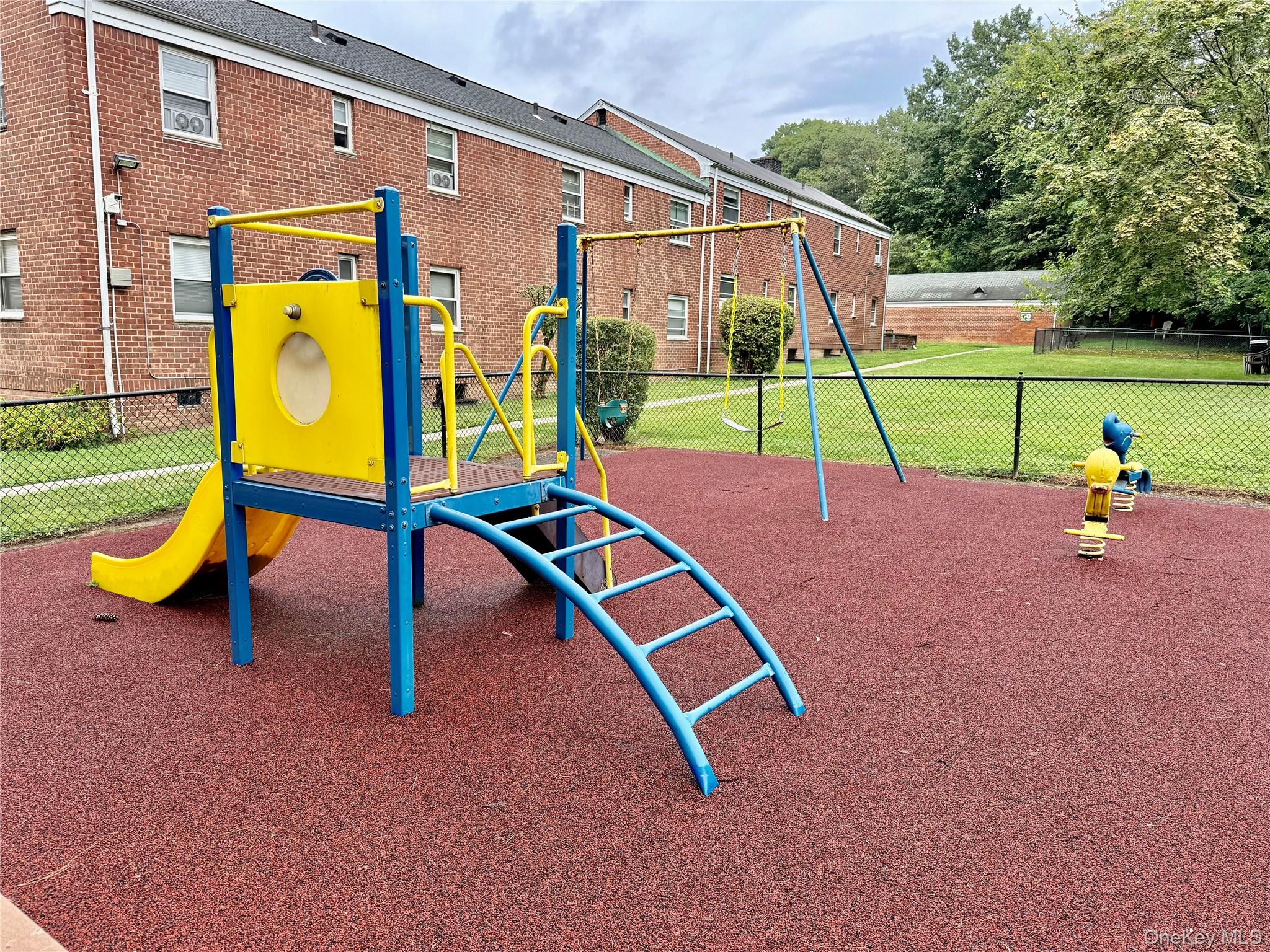 560 Tuckahoe Road # 1B, Yonkers, NY 10710