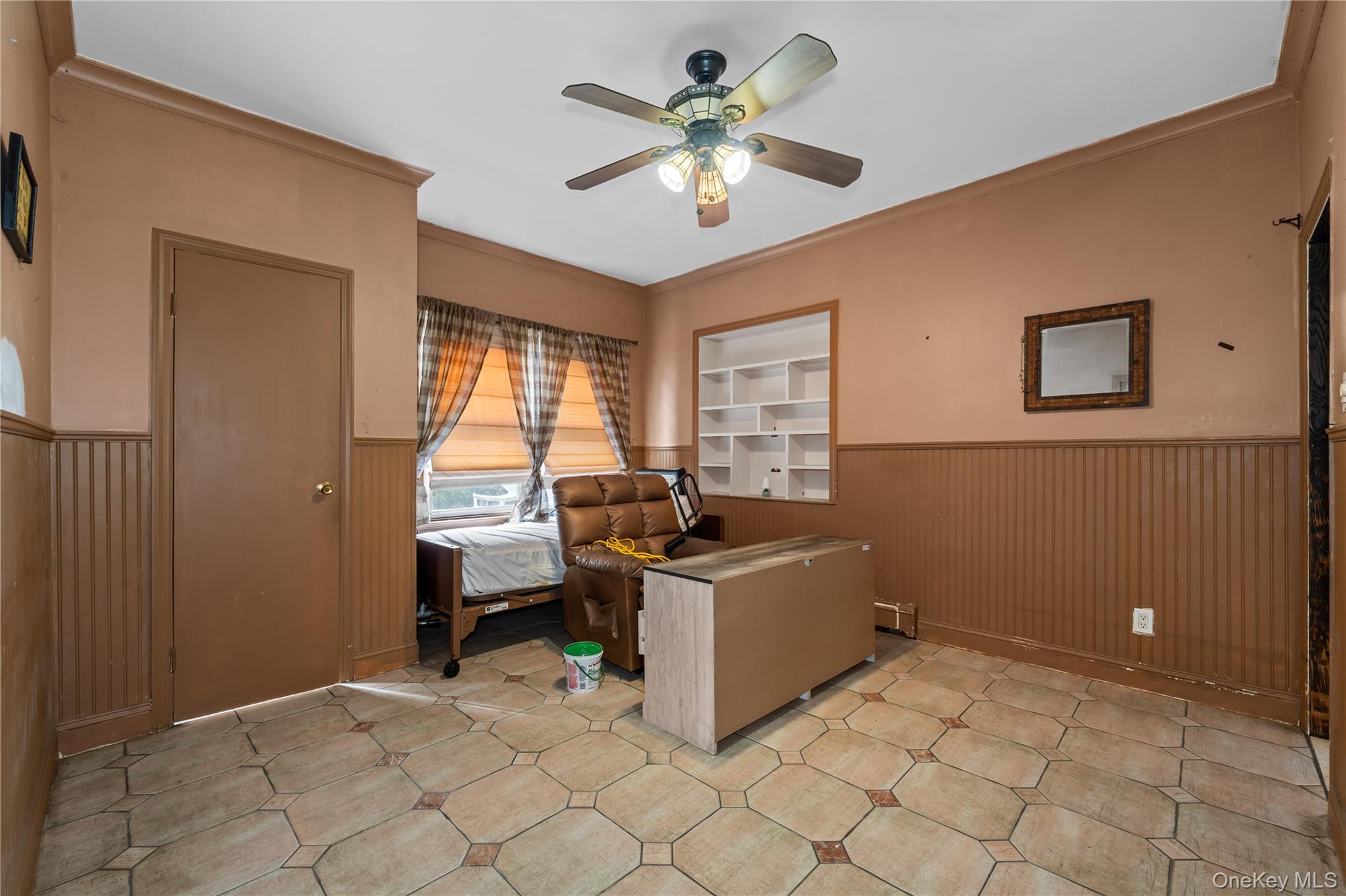 311 Hamilton Avenue, Hewlett, NY 11557