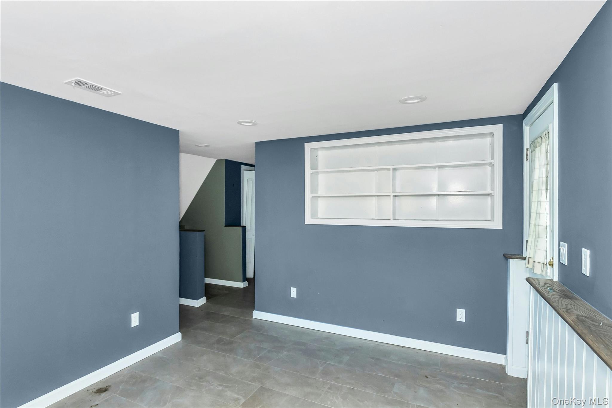 46 Elmtree Lane, Jericho, NY 11753