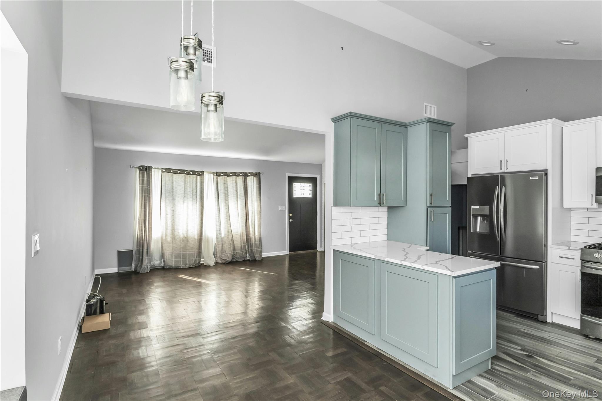 46 Elmtree Lane, Jericho, NY 11753