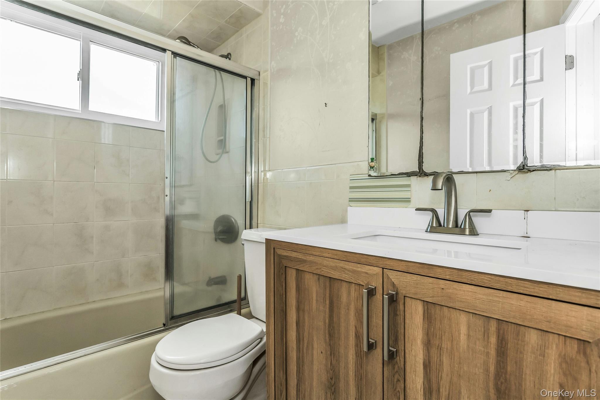 46 Elmtree Lane, Jericho, NY 11753