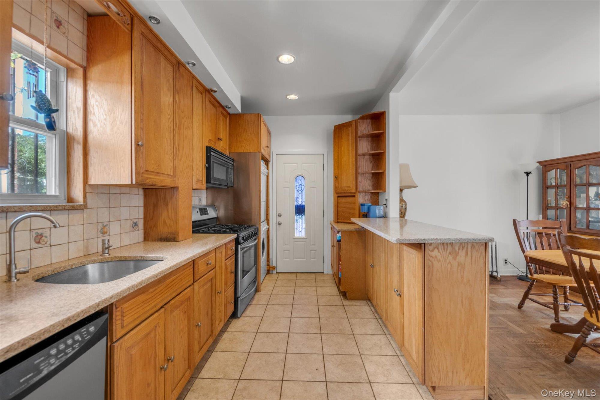 4547 166th Street, Flushing, NY 11358