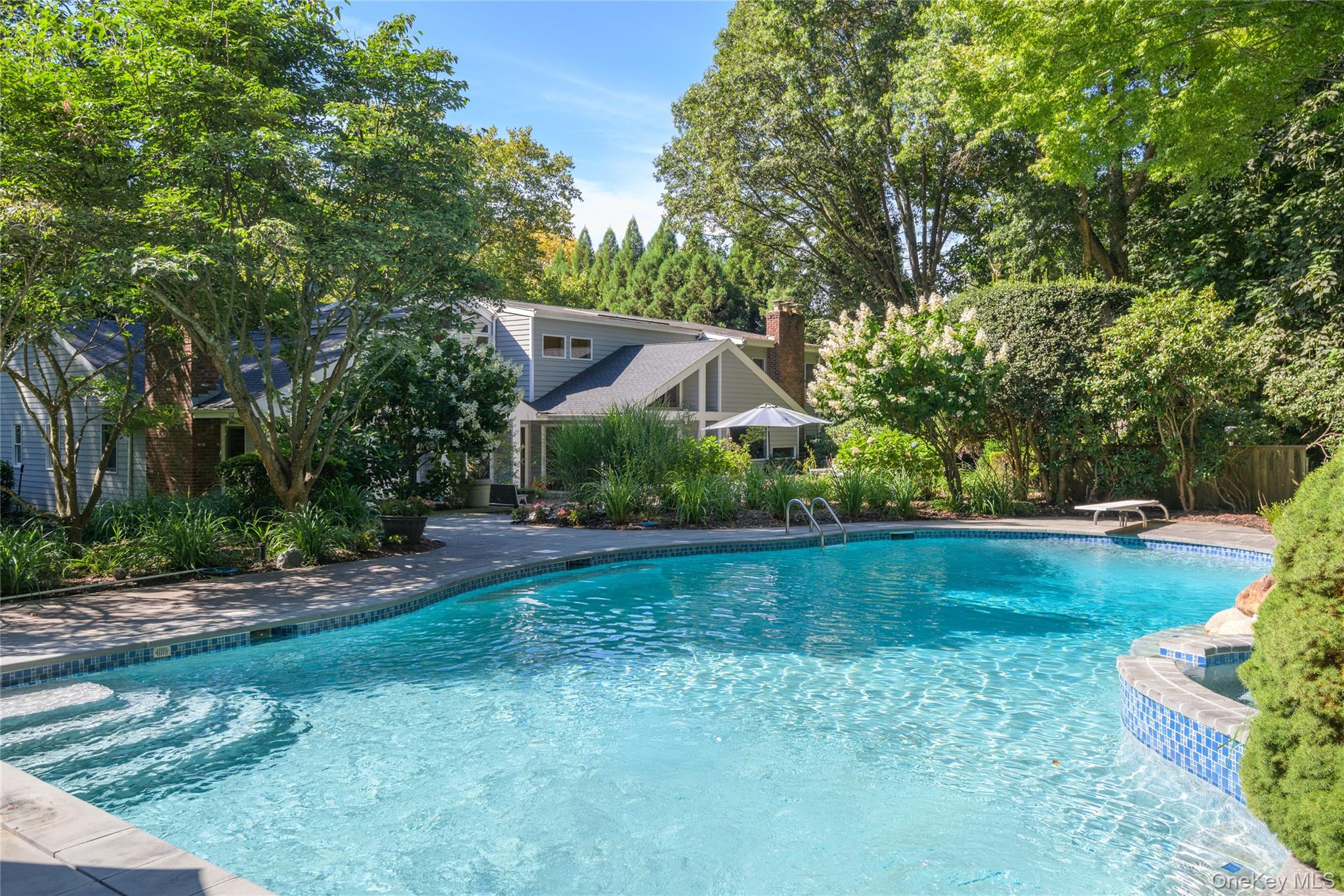 48 Morgan Drive, Old Westbury, NY 11568