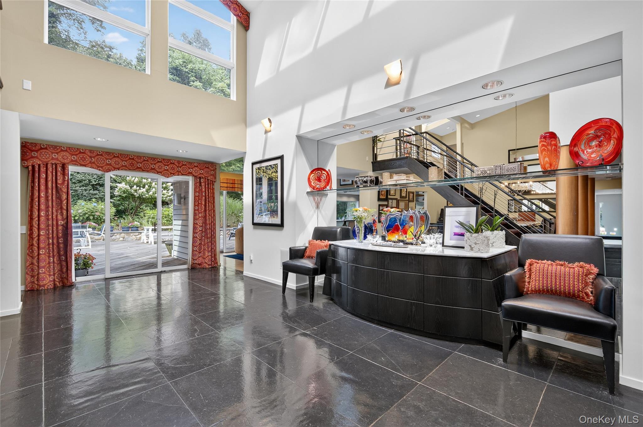 48 Morgan Drive, Old Westbury, NY 11568