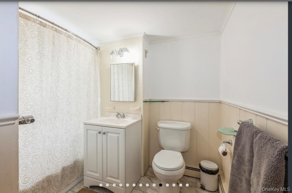 1134 Rosegold Street, Franklin Square, NY 11010