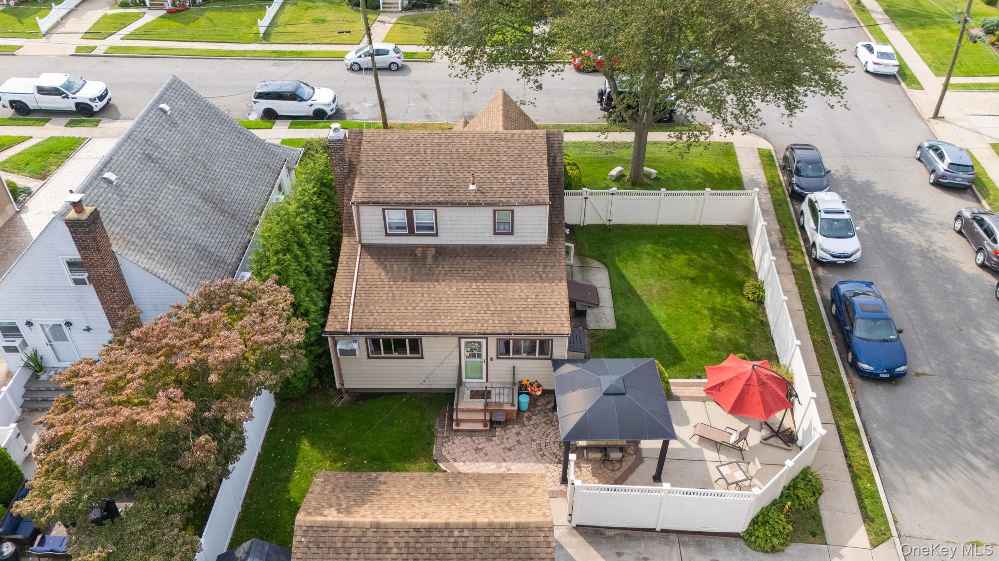 1134 Rosegold Street, Franklin Square, NY 11010