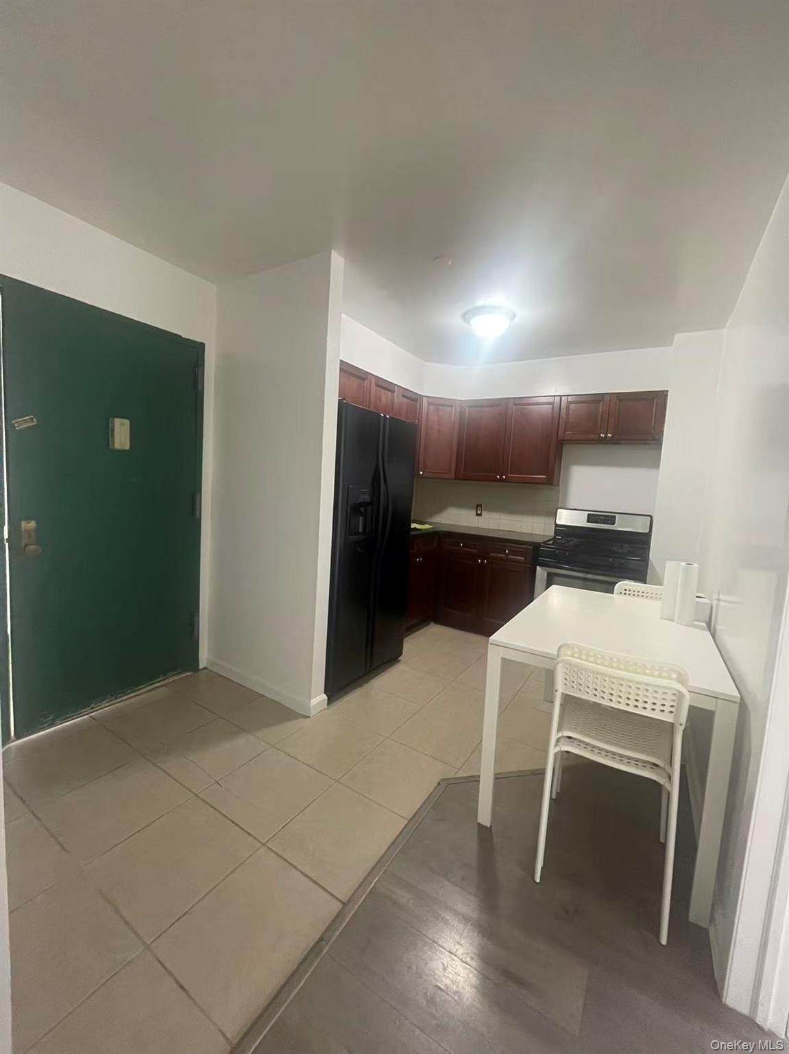 42-11 Parsons Boulevard # 4D, Flushing, NY 11355