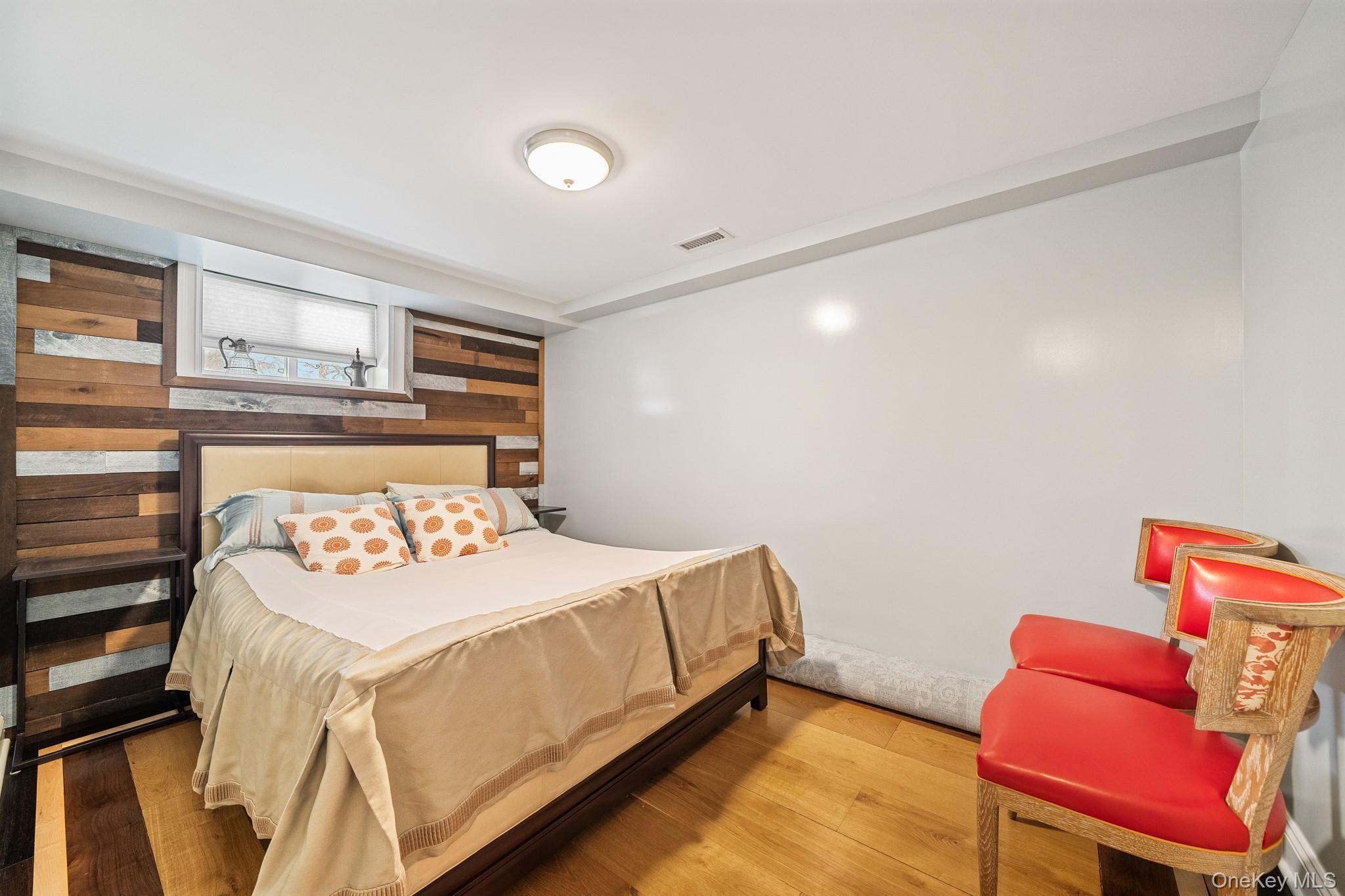 191 Dunwoodie Street, Yonkers, NY 10704