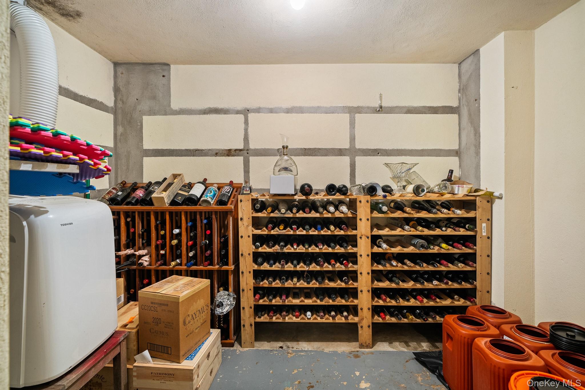 191 Dunwoodie Street, Yonkers, NY 10704