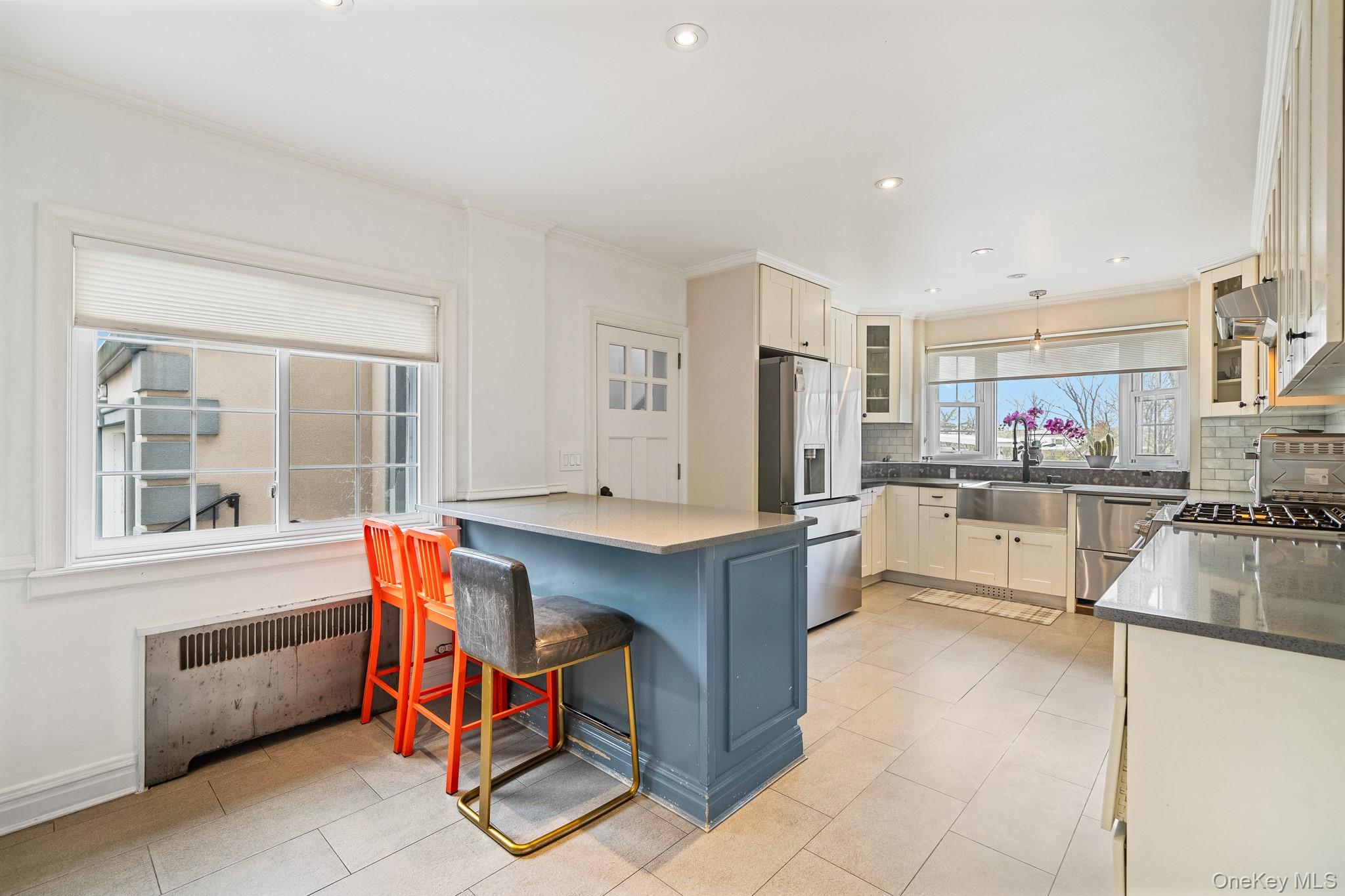 191 Dunwoodie Street, Yonkers, NY 10704