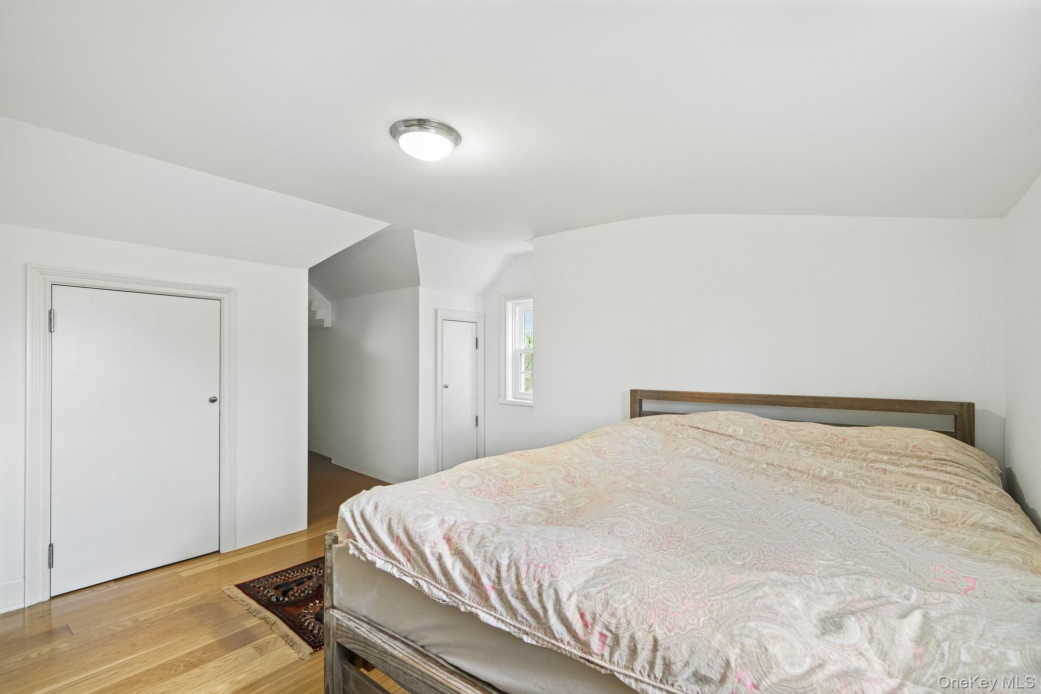 191 Dunwoodie Street, Yonkers, NY 10704