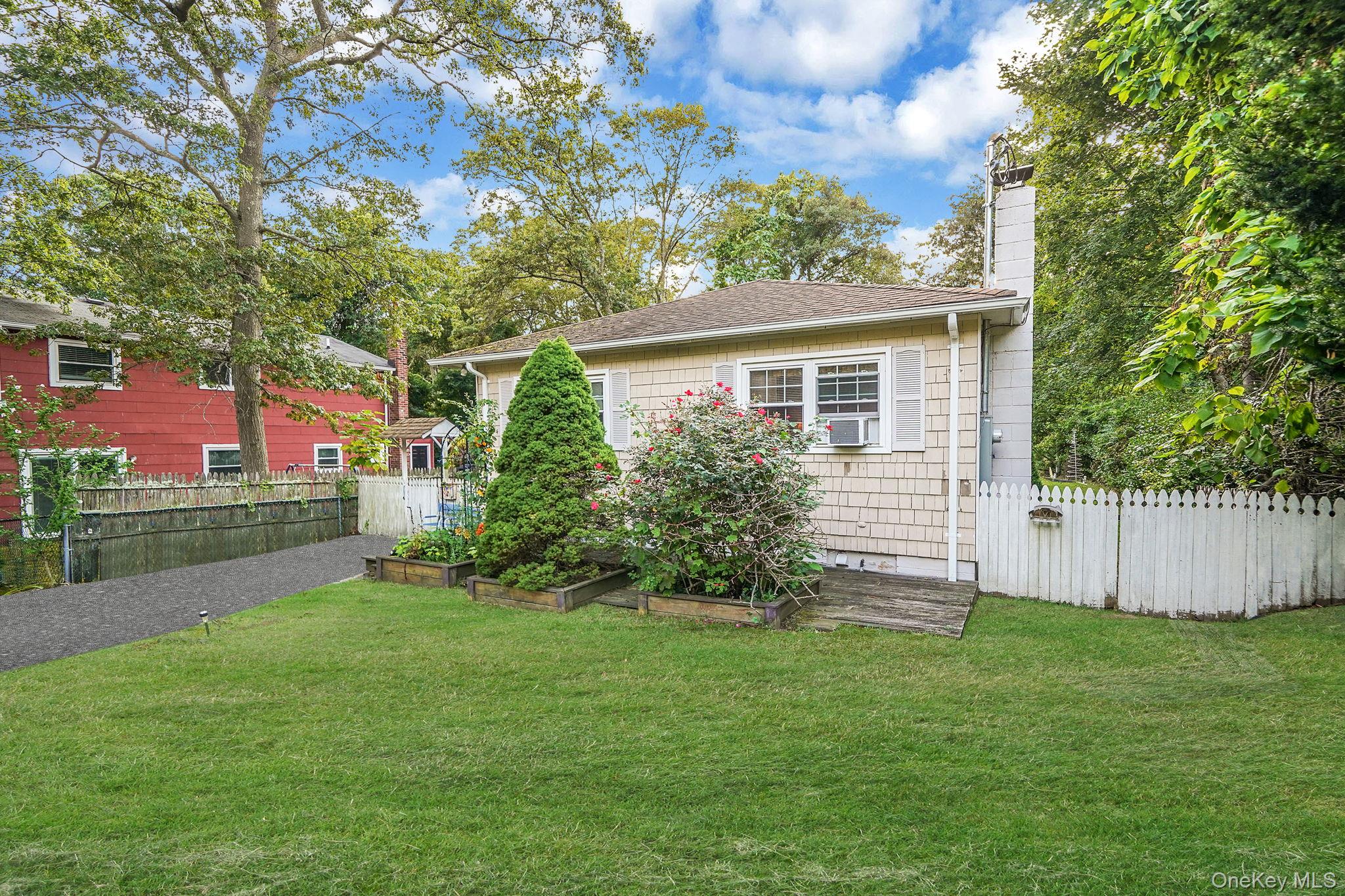 94 Berkshire Drive, Farmingville, NY 11738