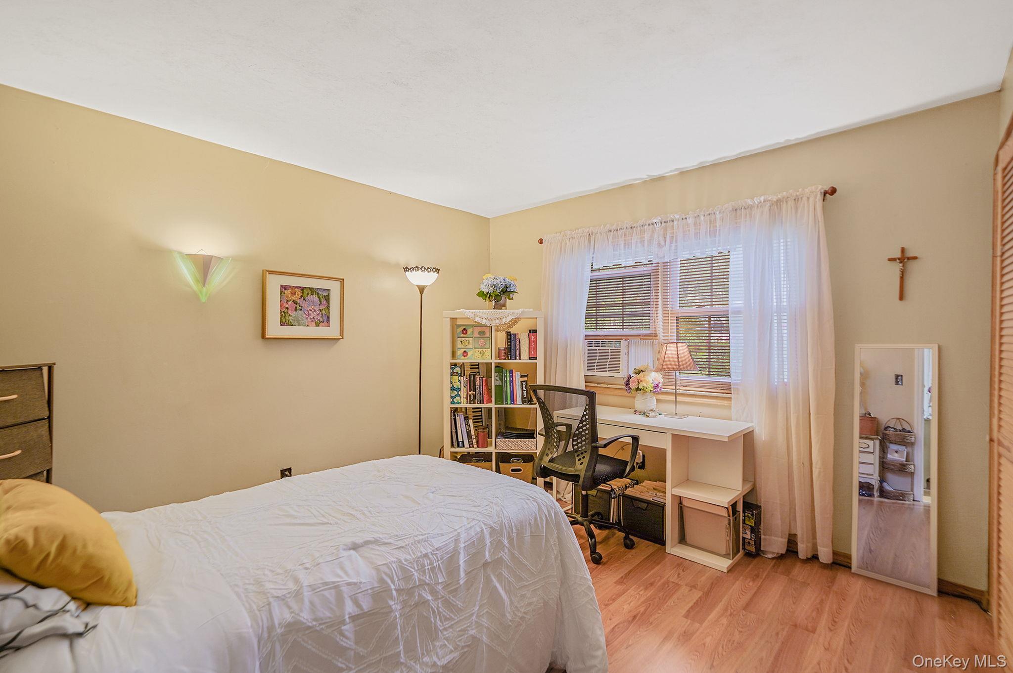 94 Berkshire Drive, Farmingville, NY 11738