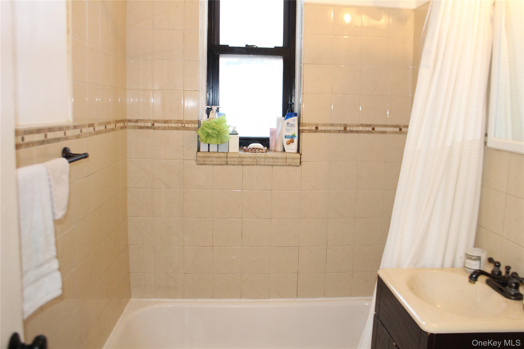 4315 Webster Avenue # 3B, Bronx, NY 10470