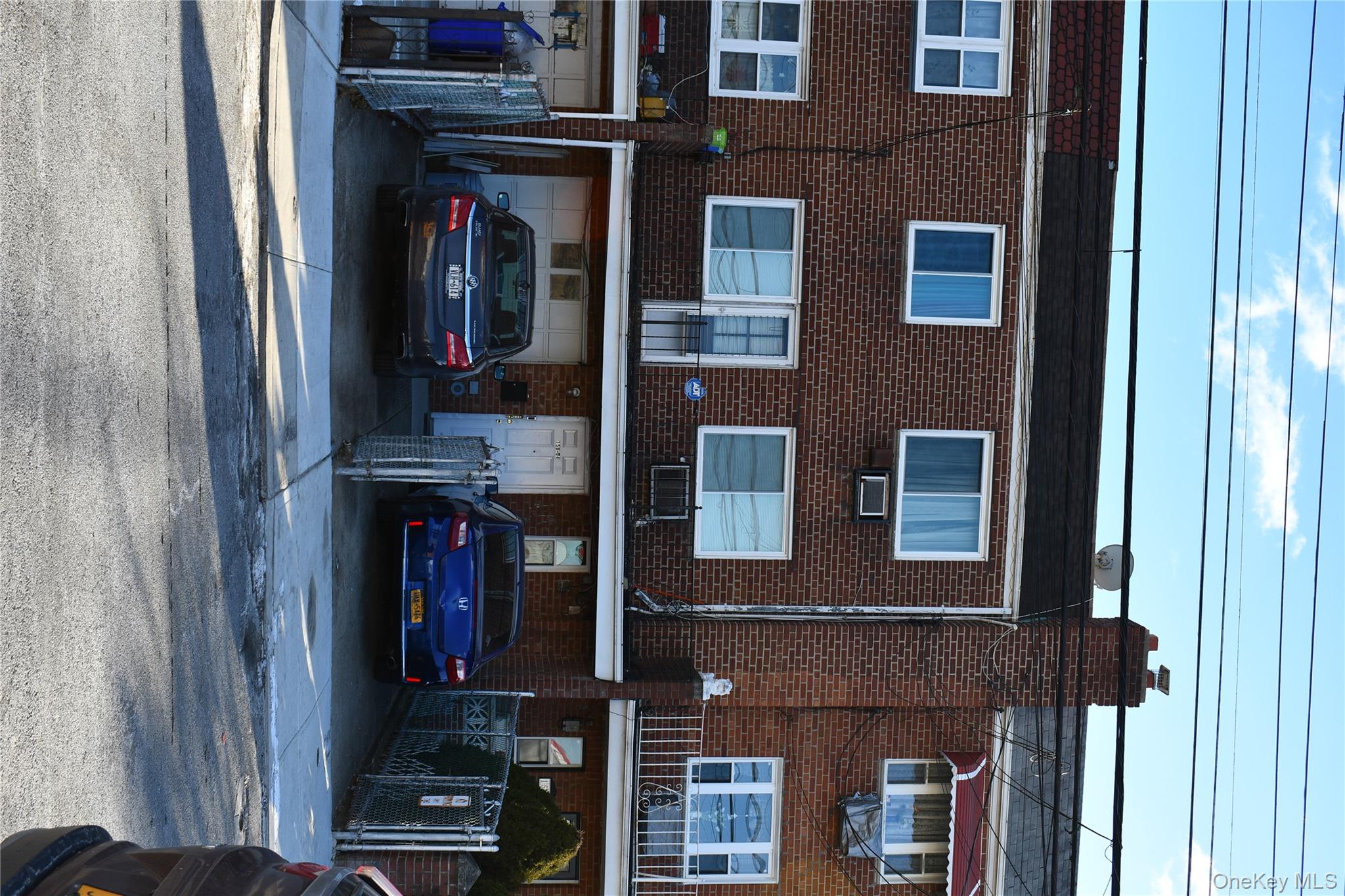 158-04 84 Road, Jamaica Hills, NY 11432