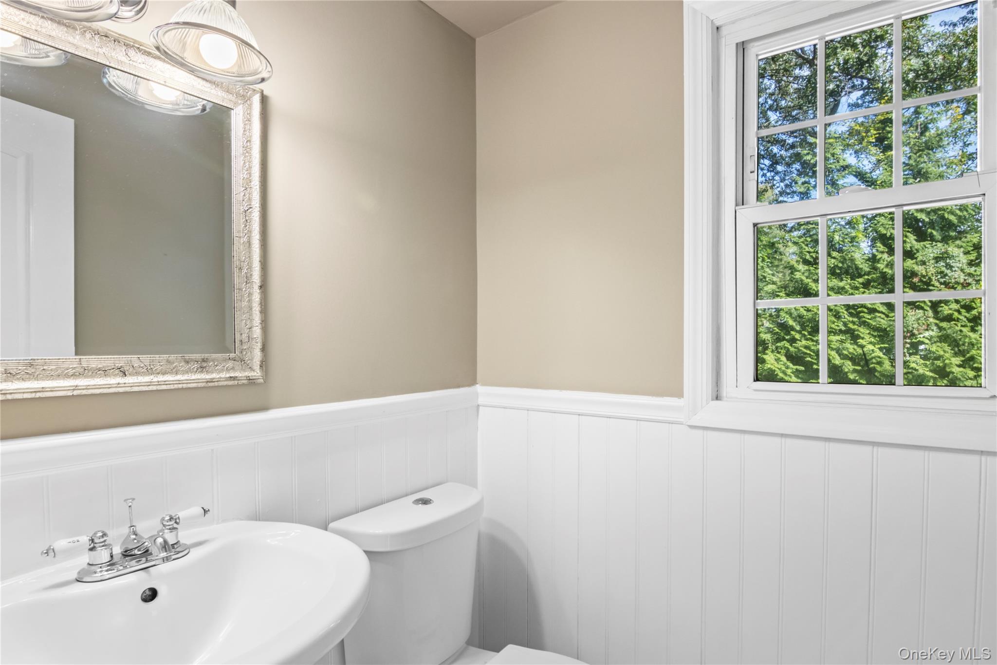 2 Puritan Path, Port Jefferson, NY 11777