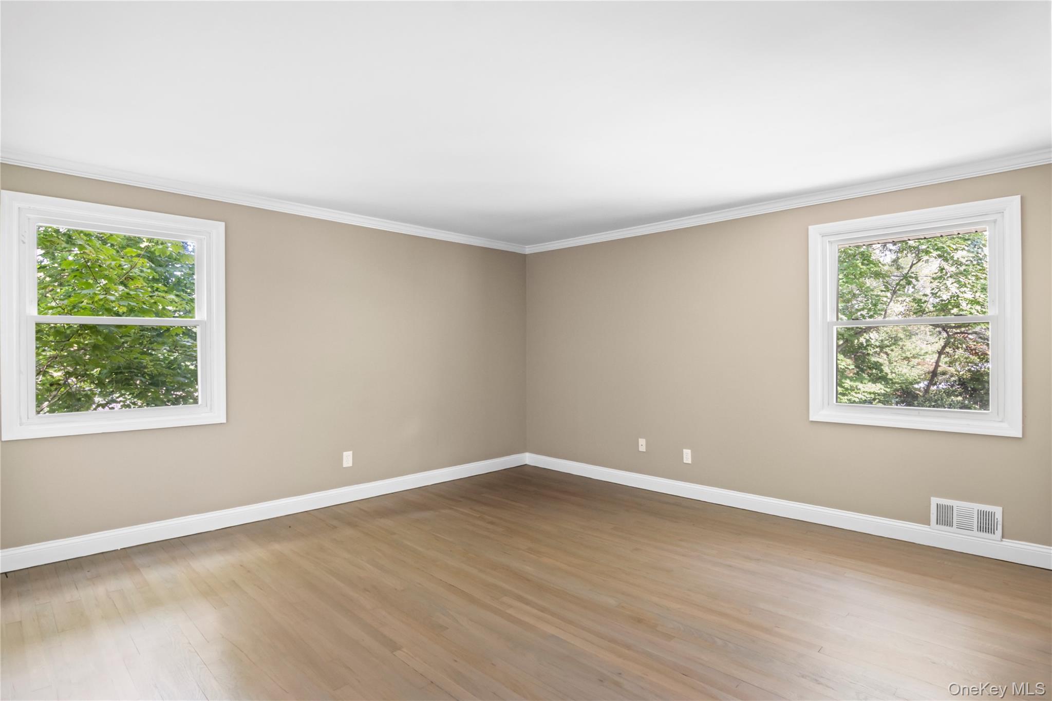 2 Puritan Path, Port Jefferson, NY 11777