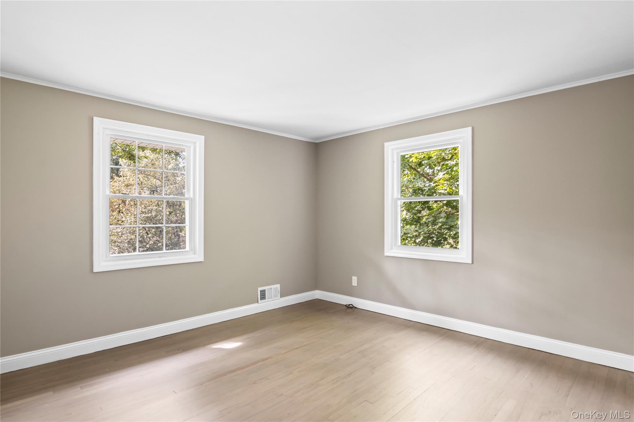 2 Puritan Path, Port Jefferson, NY 11777