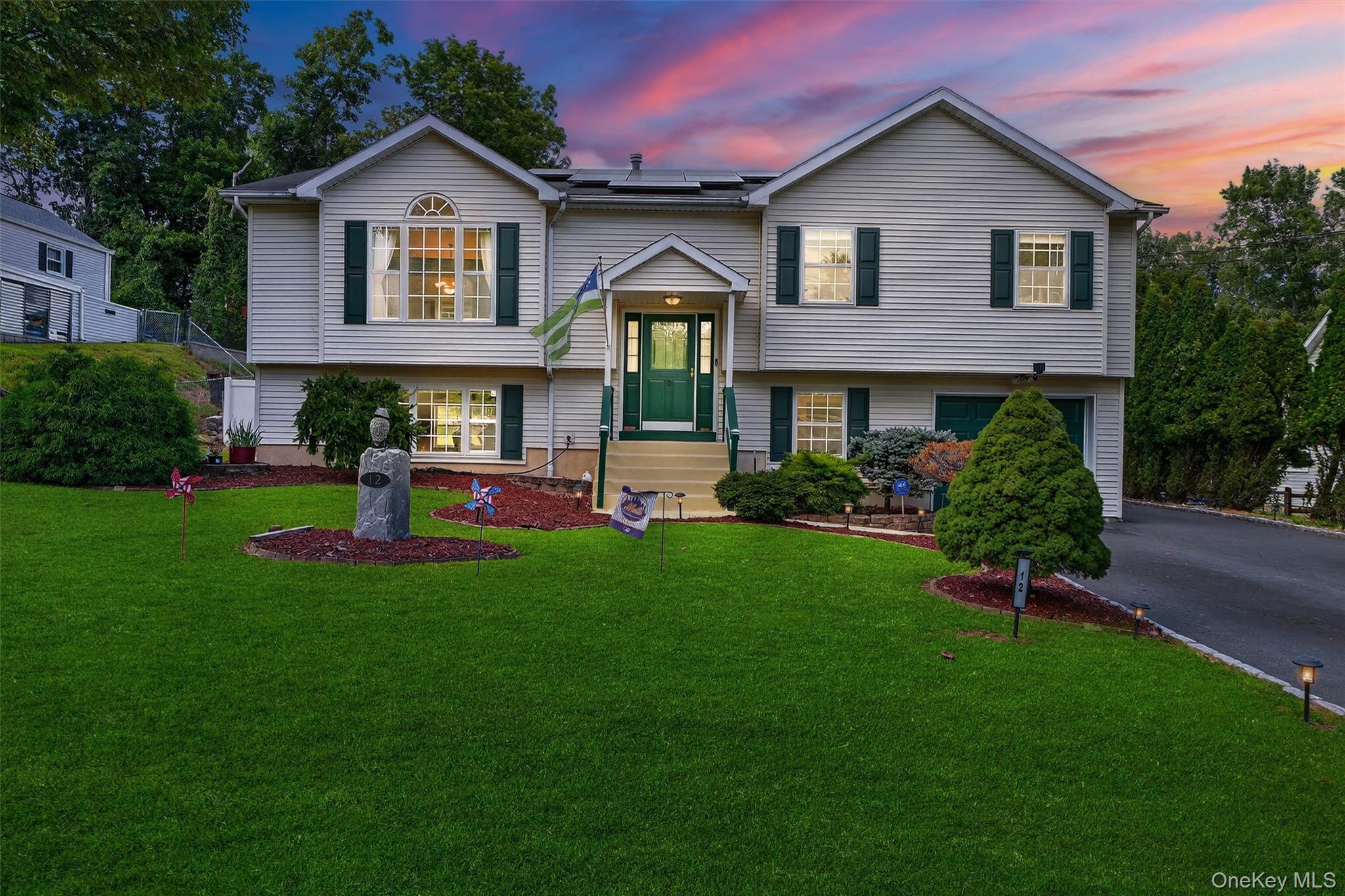 12 Cedar Lane, Thiells, NY 10984