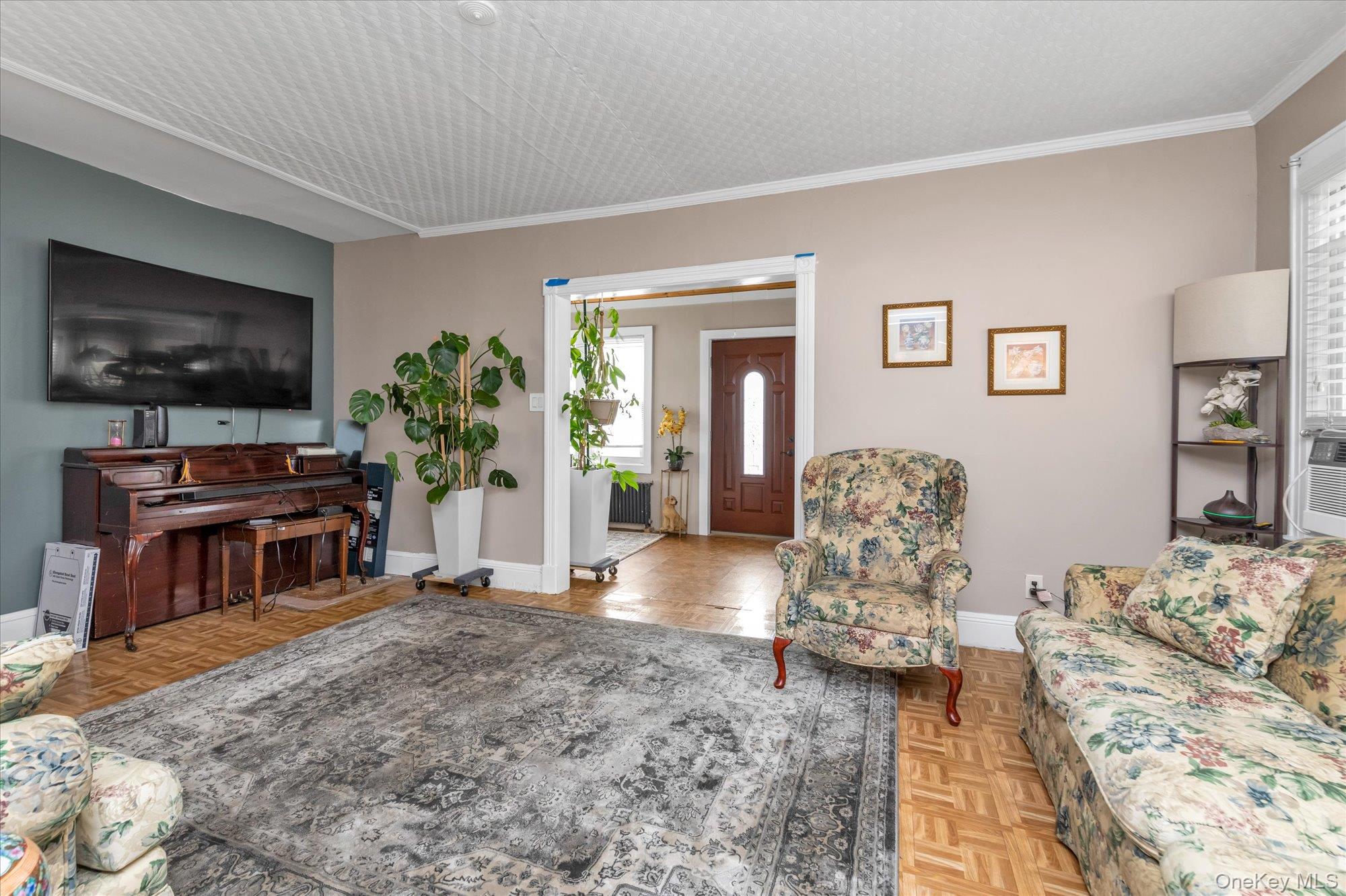 188-07 Mangin Avenue, Saint Albans, NY 11412