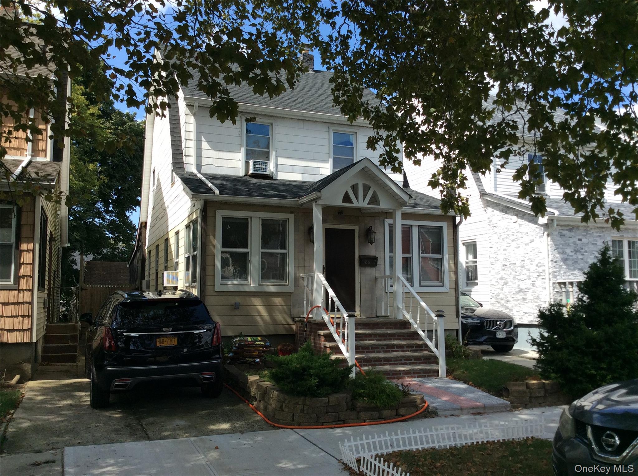 188-07 Mangin Avenue, Saint Albans, NY 11412