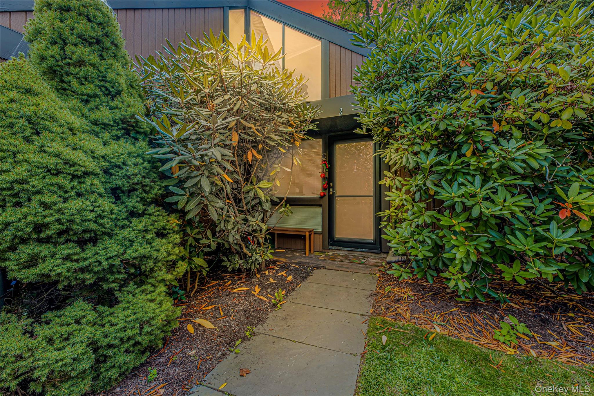 2 Tree Top Lane, Dobbs Ferry, NY 10522