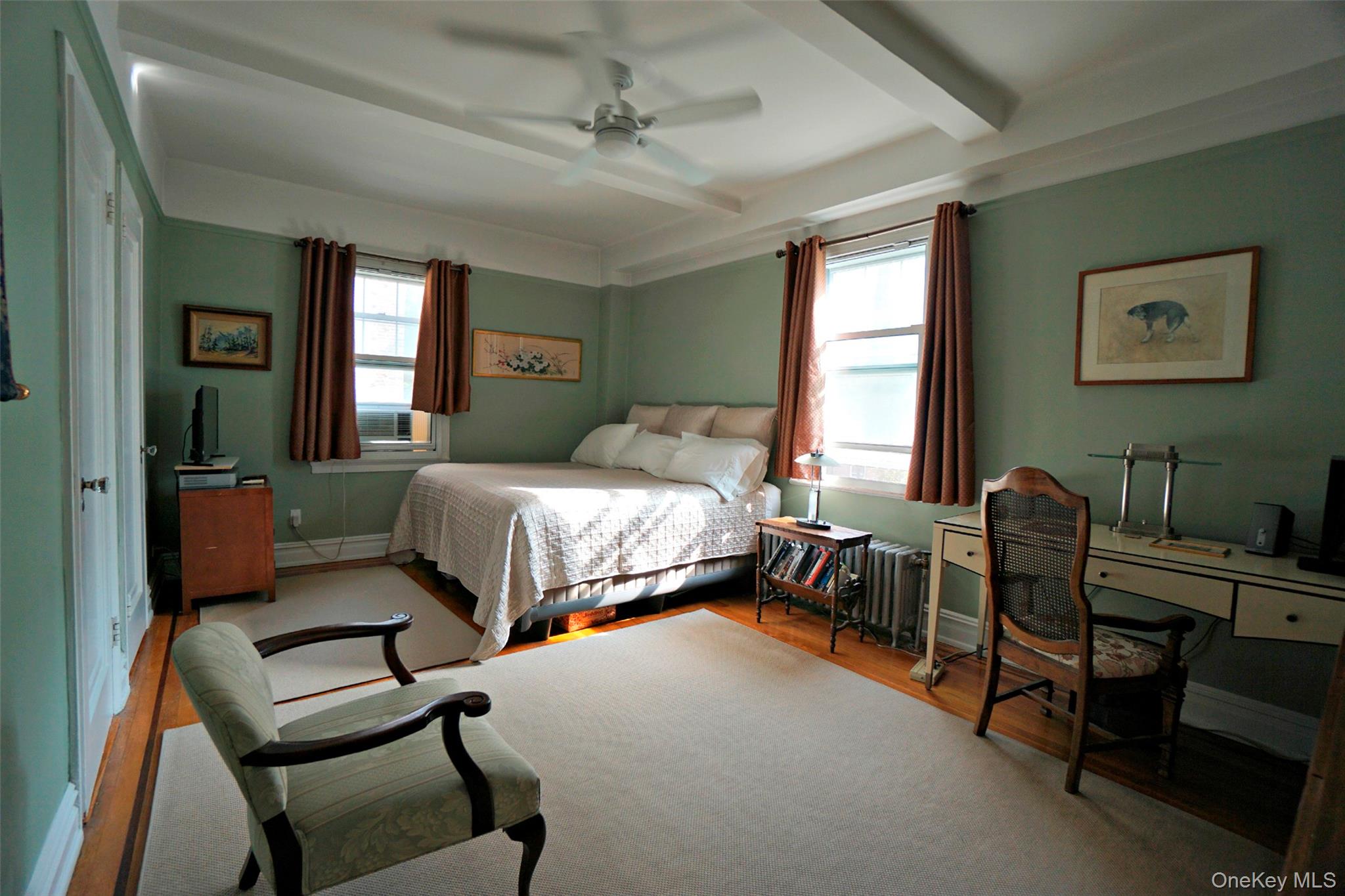 73-37 Austin Street # 2D, Forest Hills, NY 11375