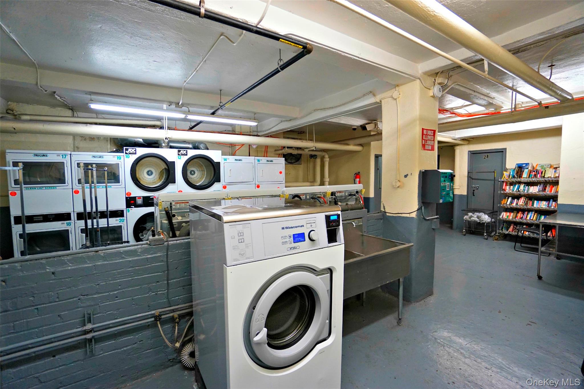 73-37 Austin Street # 2D, Forest Hills, NY 11375