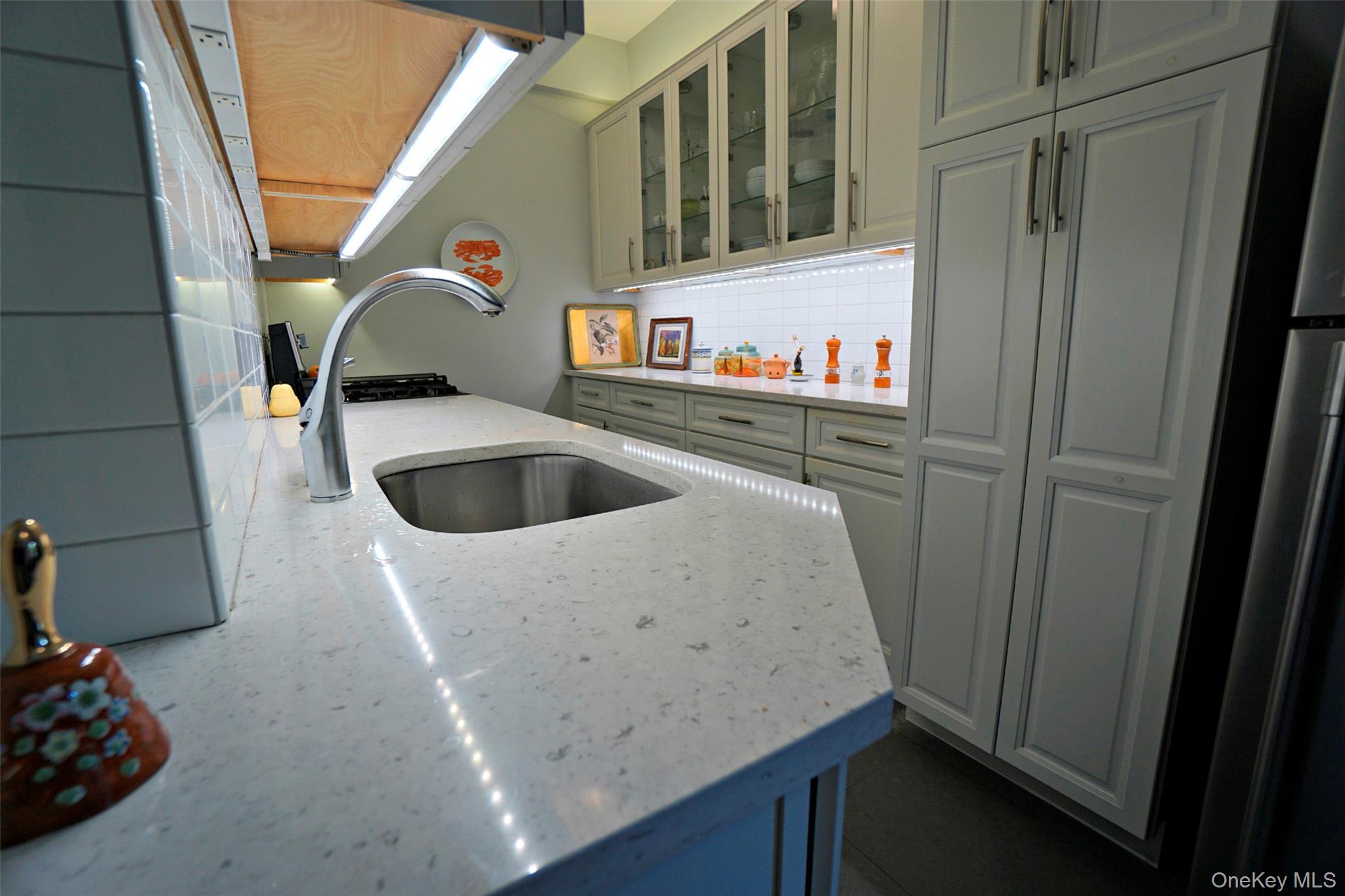 73-37 Austin Street # 2D, Forest Hills, NY 11375