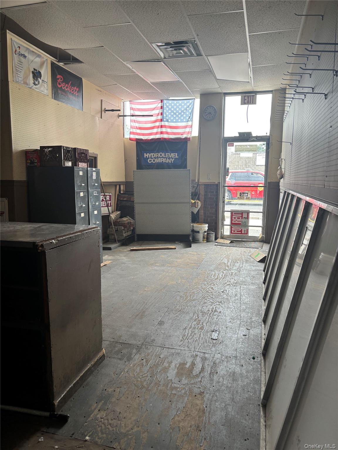 1065 Front Street, Uniondale, NY 11553