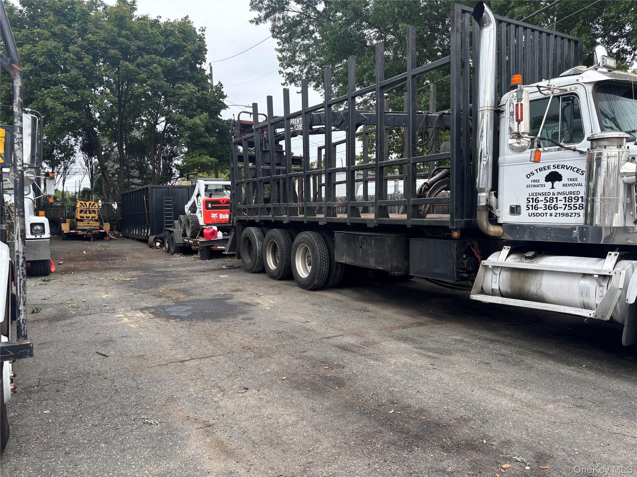 1065 Front Street, Uniondale, NY 11553